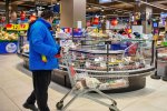 « On fait le même travail, mais on régresse socialement » : au prochain Carrefour, faites grève !